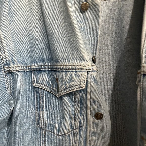 Levis - Vintage Blue Jean Jacket - XL (Oversized) - Picture 7 of 8